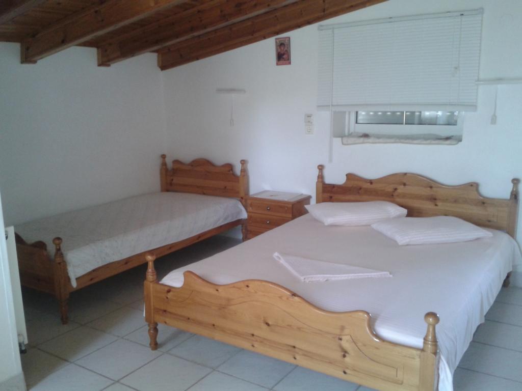 Efterpi Aggeli Apartment Loutrópolis Thermís Cameră foto